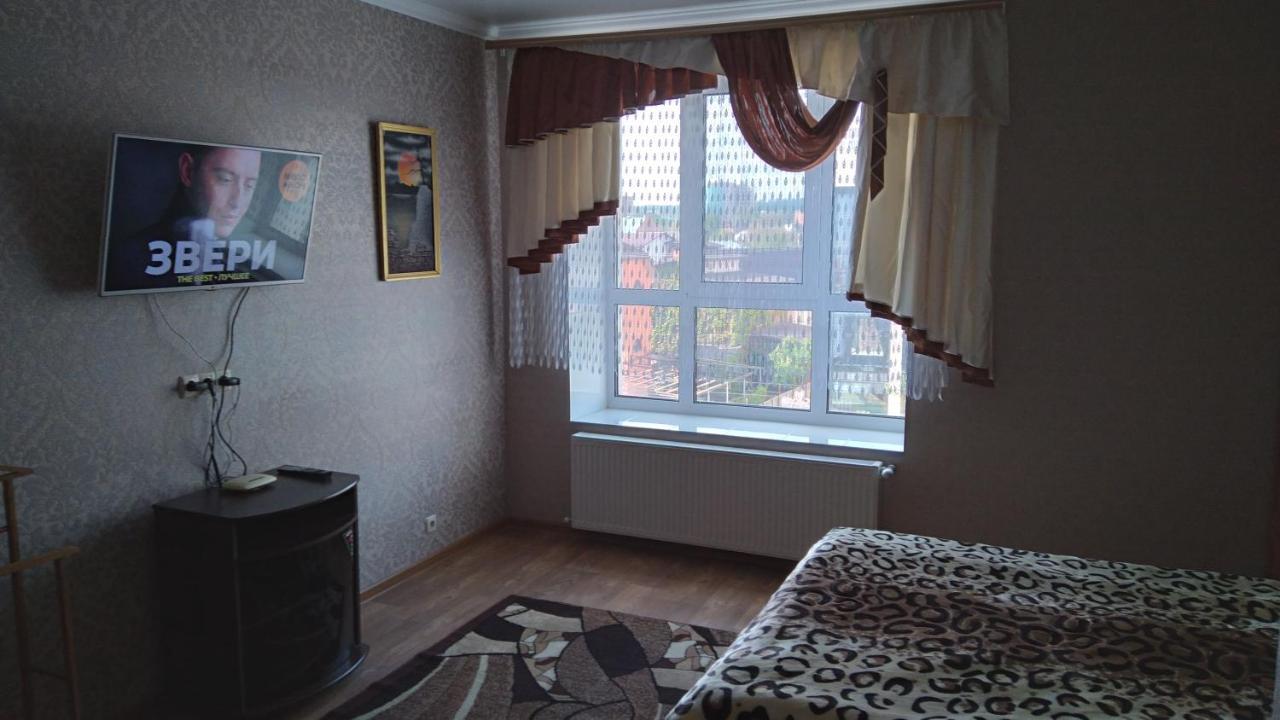 Apartamento Новобудова Центр Либiдь Плаза Khmelʼnytsʼkyy Habitación foto