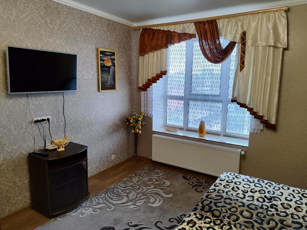 Apartamento Новобудова Центр Либiдь Плаза Khmelʼnytsʼkyy Exterior foto