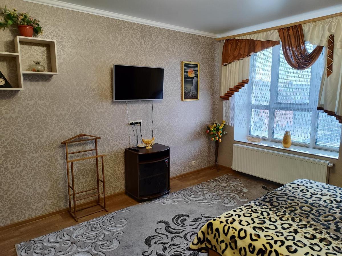 Apartamento Новобудова Центр Либiдь Плаза Khmelʼnytsʼkyy Exterior foto