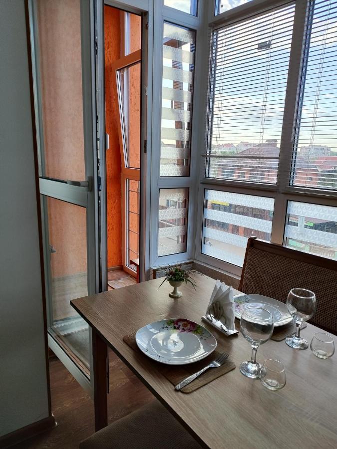 Apartamento Новобудова Центр Либiдь Плаза Khmelʼnytsʼkyy Exterior foto